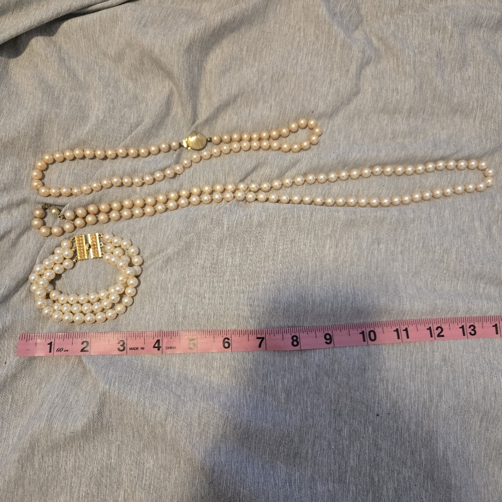 Bundle Of Vintage Faux Pearls (3)